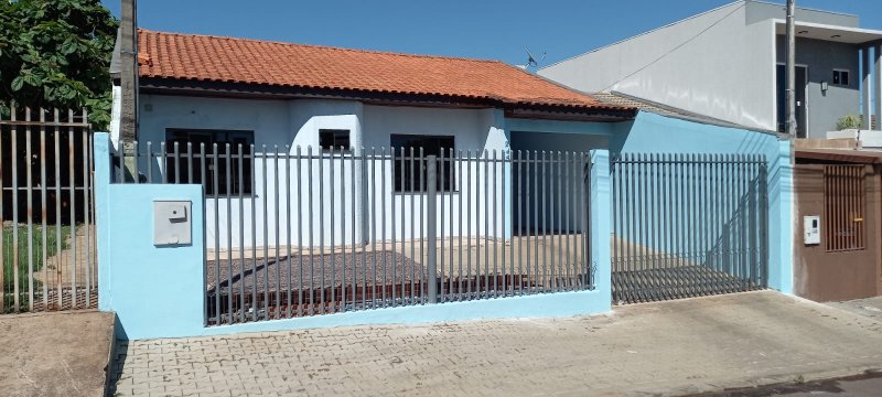 Casa - Venda - Santa Felicidade - Cascavel - PR